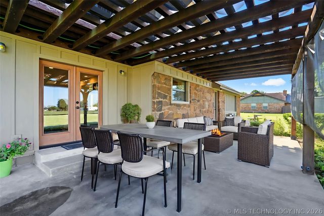 13542 N 155th East Avenue, Collinsville, OK 74021