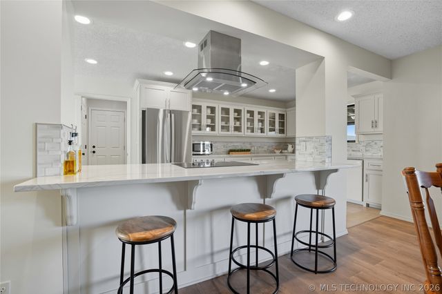 13542 N 155th East Avenue, Collinsville, OK 74021