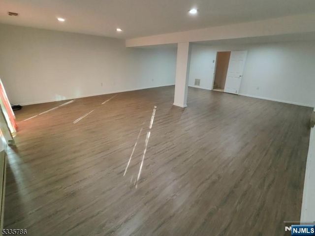 219 Warbler Drive, Wayne, NJ 07470