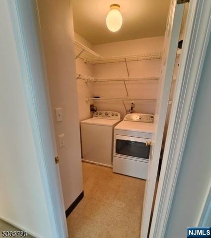 219 Warbler Drive, Wayne, NJ 07470