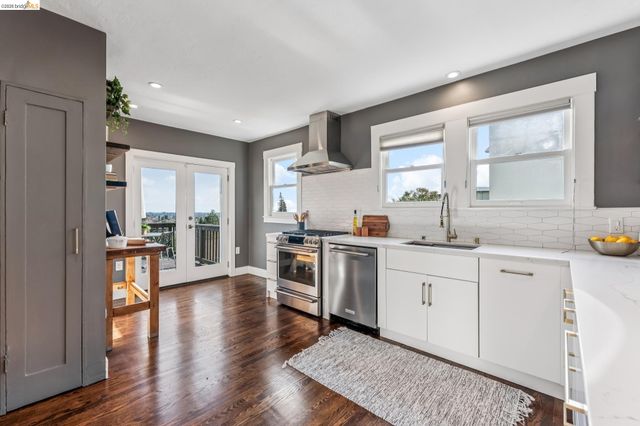 2832 Monticello Ave, Oakland, CA 94619