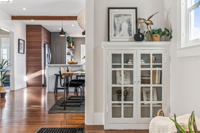 2832 Monticello Ave, Oakland, CA 94619