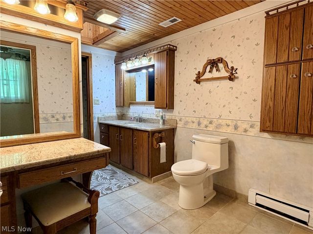 10199 Malibu Road NE, Minerva, OH 44657