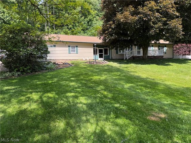 10199 Malibu Road NE, Minerva, OH 44657