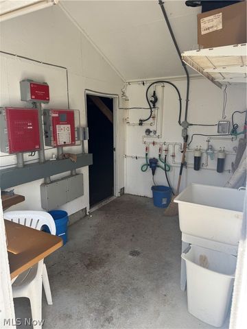 10199 Malibu Road NE, Minerva, OH 44657