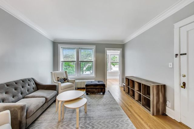 2646 Ewing Avenue 2, Evanston, IL 60201