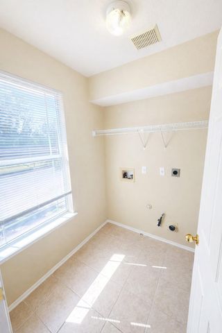 2710 Crimson Sky CT, Round Rock, TX 78665