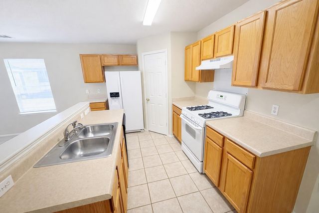 2710 Crimson Sky CT, Round Rock, TX 78665