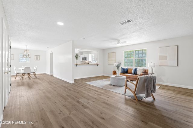 127 RAINBOW Drive, Florahome, FL 32140