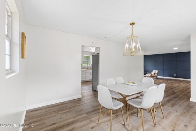 127 RAINBOW Drive, Florahome, FL 32140