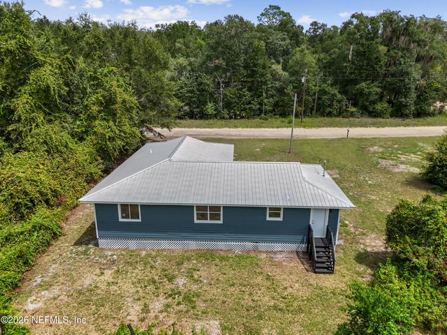 127 RAINBOW Drive, Florahome, FL 32140
