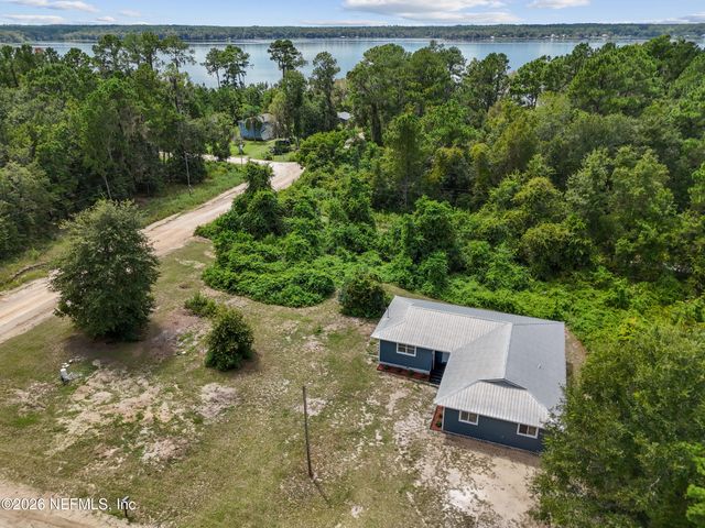 127 RAINBOW Drive, Florahome, FL 32140