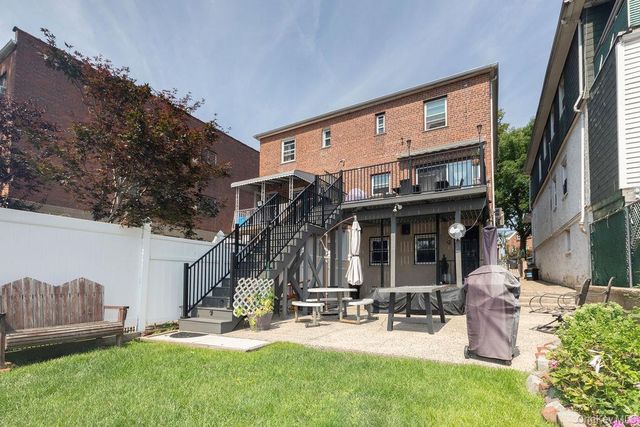 1915 Fowler Avenue, Bronx, NY 10462