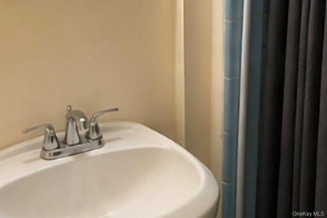 1915 Fowler Avenue, Bronx, NY 10462