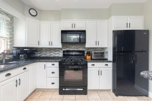 1915 Fowler Avenue, Bronx, NY 10462