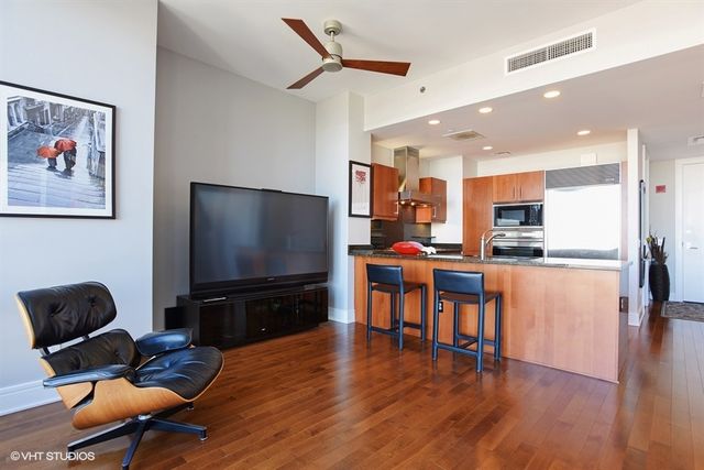 401 N Wabash Avenue 38E, Chicago, IL 60611