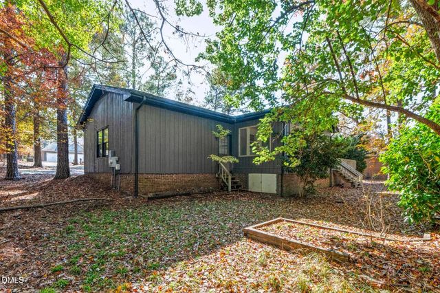 52 Casablanca Court, Sanford, NC 27332