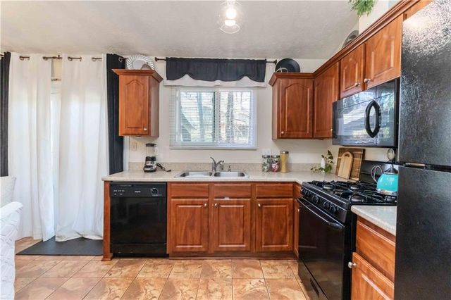 811 Longfellow Court, Stone Mountain, GA 30088