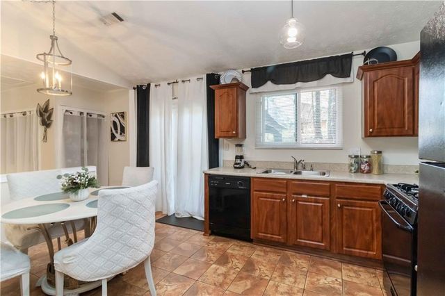 811 Longfellow Court, Stone Mountain, GA 30088