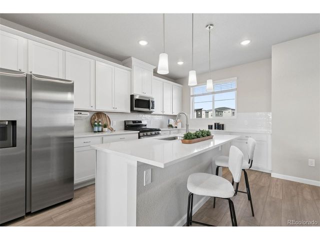 2028 Peridot Loop Hts, Colorado Springs, CO 80908
