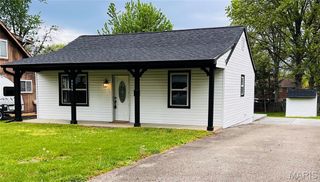 9049 Southview Lane, Affton, MO 63123