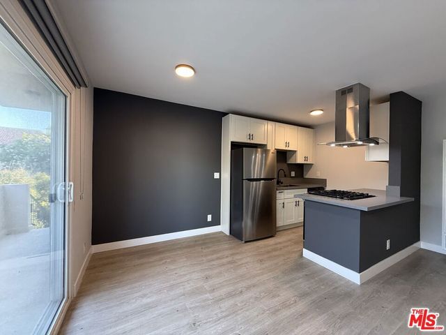 2650 S Barrington Avenue 4, Los Angeles, CA 90064