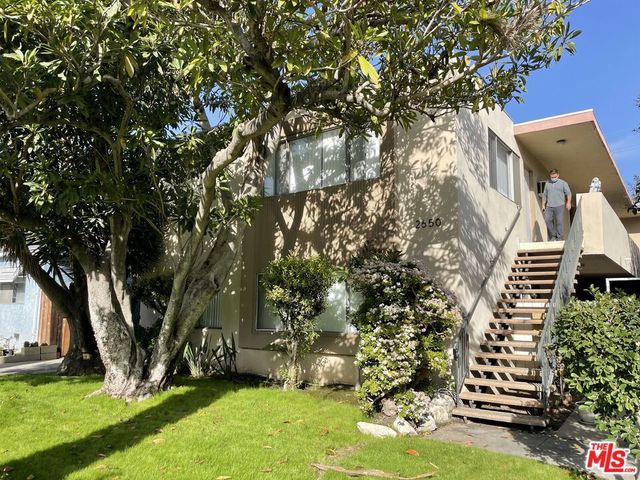 2650 S Barrington Avenue 4, Los Angeles, CA 90064