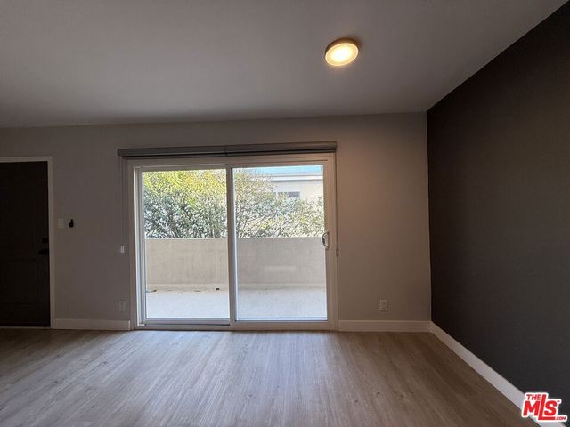 2650 S Barrington Avenue 4, Los Angeles, CA 90064