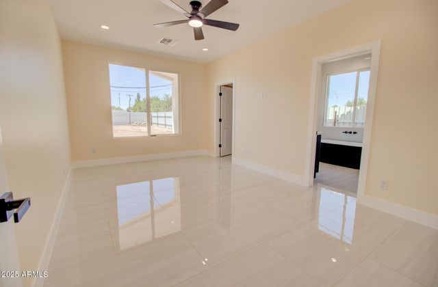 461 W Lindbergh Avenue, Coolidge, AZ 85128