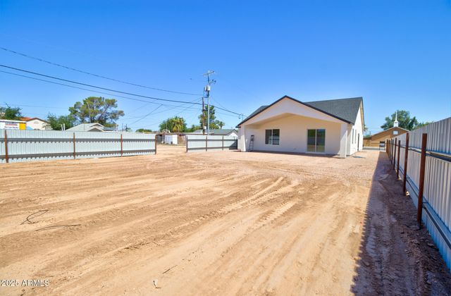 461 W Lindbergh Avenue, Coolidge, AZ 85128