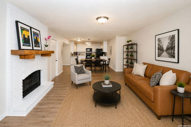 6907 Sunlight, Leon Valley, TX 78238