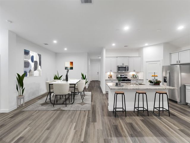 387 Westlake Terrace Drive, Conroe, TX 77304