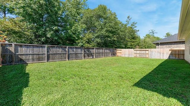 387 Westlake Terrace Drive, Conroe, TX 77304