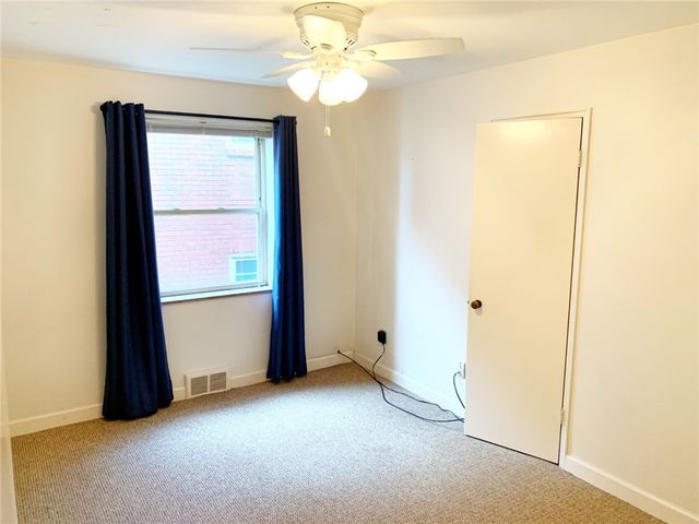 30 Cedar Blvd, Mt Lebanon, PA 15228