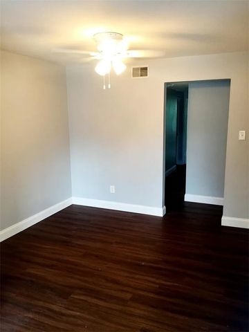 30 Cedar Blvd, Mt Lebanon, PA 15228