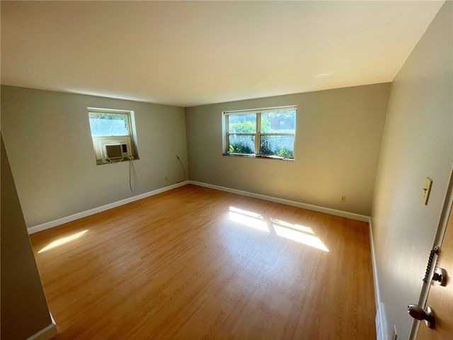 30 Cedar Blvd, Mt Lebanon, PA 15228