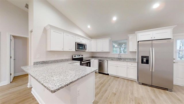 5128 SW SOUTH WATER COURT, Dunnellon, FL 34431