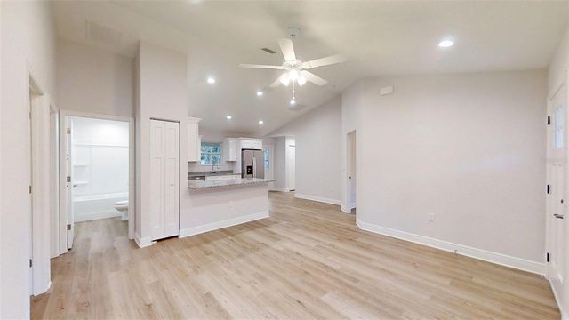 5128 SW SOUTH WATER COURT, Dunnellon, FL 34431