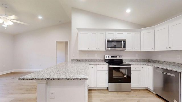 5128 SW SOUTH WATER COURT, Dunnellon, FL 34431