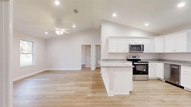 5128 SW SOUTH WATER COURT, Dunnellon, FL 34431