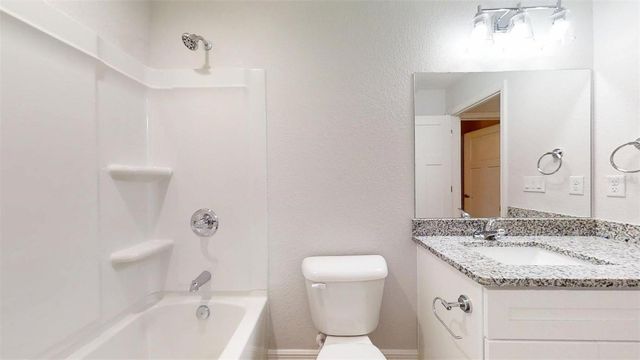 5128 SW SOUTH WATER COURT, Dunnellon, FL 34431