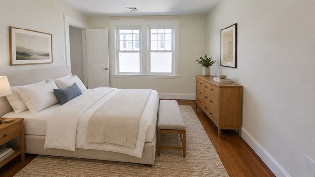 40 Grant Place, Waltham, MA 02451