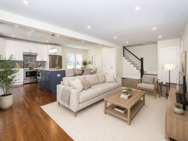 40 Grant Place, Waltham, MA 02451