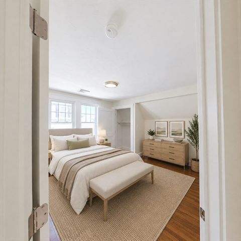 40 Grant Place, Waltham, MA 02451