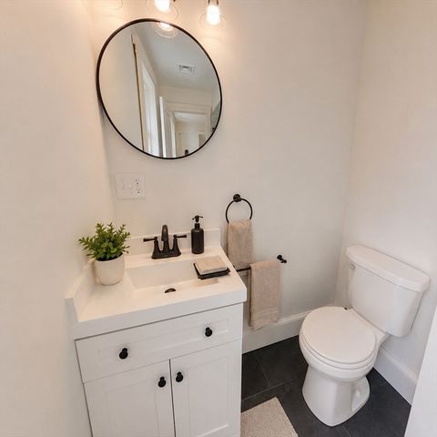 40 Grant Place, Waltham, MA 02451