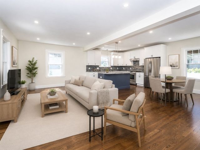 40 Grant Place, Waltham, MA 02451