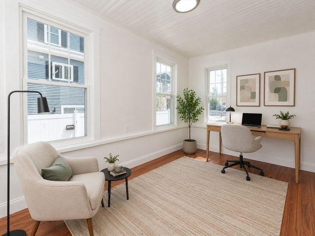 40 Grant Place, Waltham, MA 02451
