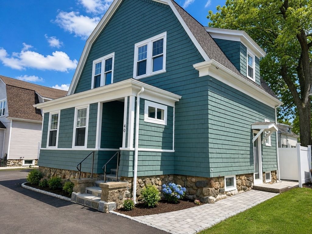 40 Grant Place, Waltham, MA 02451