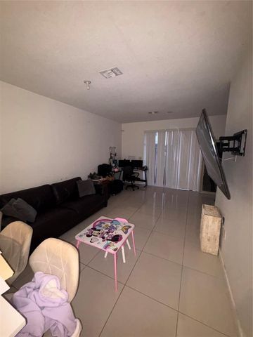 3424 NW 13th Street, Lauderhill, FL 33311