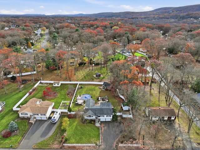 484 Jude Lane, Southington, CT 06489